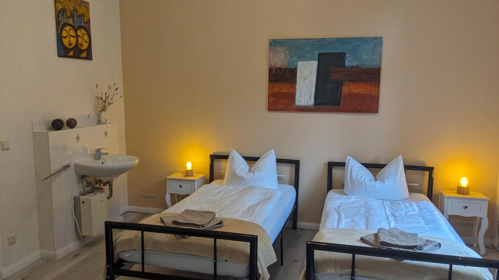 Familyandbike Villa Neupetershain Phòng bức ảnh